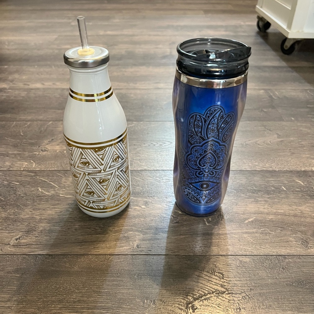 Lot of 2‎ Drink Tumblers
